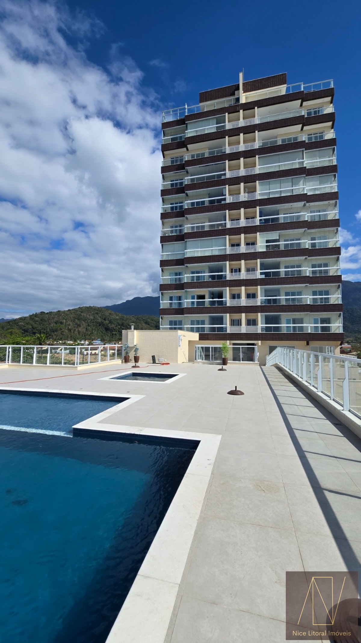 Apartamento, 3 quartos, 98 m² - Foto 1